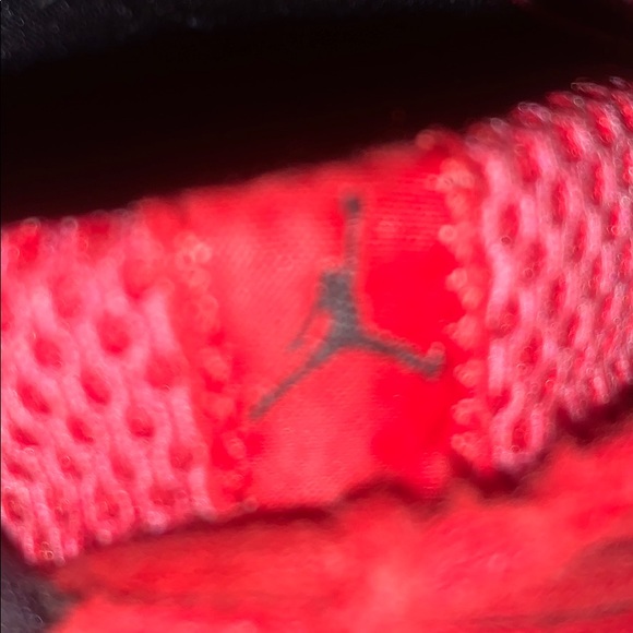 -AJ Jordan Future - Picture 3 of 3